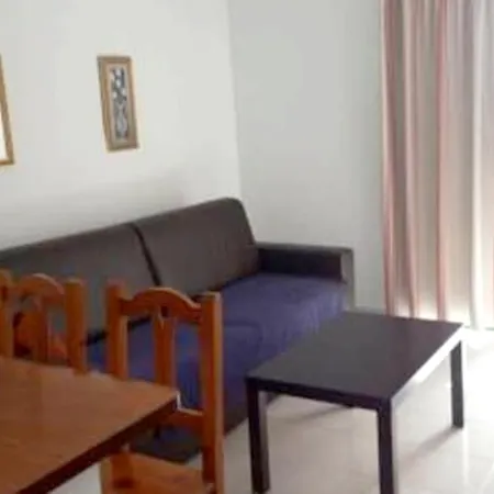 With One Bedroom In With Shared Pool And Wifi Apartment *